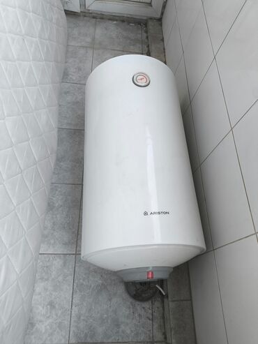 Zərərvericilərə qarşı mübarizə aparatları: Ariston 100 l, İşlənmiş, Ünvandan götürmə