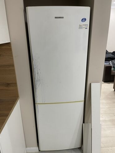 samsung 5000: Холодильник Samsung, Б/у, Двухкамерный, No frost, 60 * 180 * 60