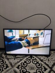 потолочное крепление для телевизора: Телевизор Harper, диагональ 32" (прибл. 80 см). Тонкая рамка