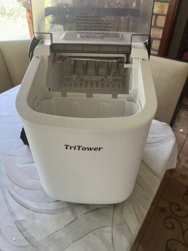 фризер аппарат для мороженого ош: Портативный льдогенератор TriTower белого цвета, предназначенный для