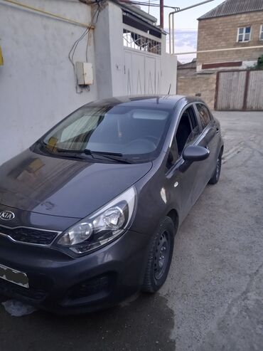 kia masini: Kia Rio: 1.1 l | 2012 il Hetçbek