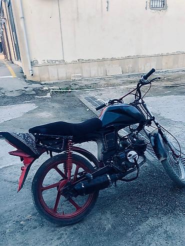 w210 yay: KUBERD markalı kiçik həcmli benzinli motosiklet. Xüsusiyyətlər: - Tək — 1