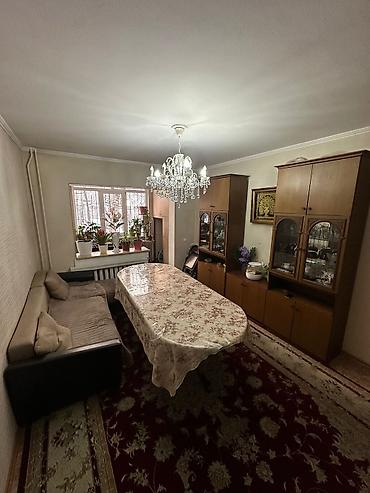 московская карпинка: 3 комнаты, 62 м², 1000 мелочей 105 серия, 1 этаж, Косметический ремонт — 1