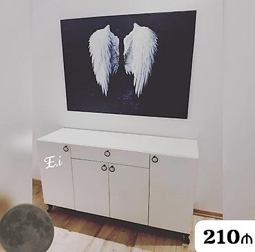 210: Ağ rəngli çoxfunksiyalı bufet/komod - Minimalist dizayn, hamar səth — 1