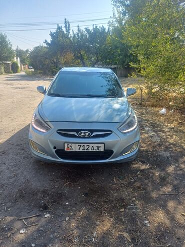 машины ош: Hyundai Solaris: 2014 г., 1.6 л, Автомат, Бензин, Седан