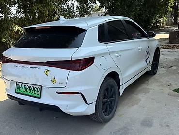 BYD: BYD E2: 2022 г., Робот, Хэтчбэк — 5