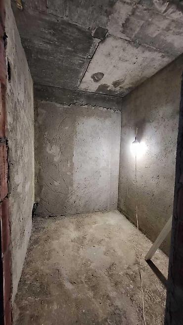 ucuz ev elanlari: 8-ci kilometr, 2 otaqlı, Yeni tikili, m. Neftçilər, 75 kv. m — 2
