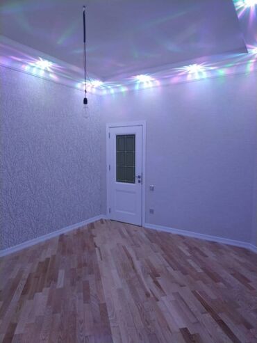 Yeni tikili: 3 otaqlı, Yeni tikili, 80 kv. m — 3