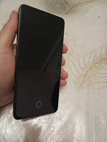 poco x6 pro irşad: Poco F6, 256 GB, rəng - Qara, Barmaq izi — 2