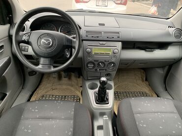 Mazda: Mazda 2: 2003 г., Механика, Бензин — 8