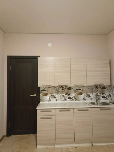 Долгосрочная аренда квартир: 1 комната, Агентство недвижимости, Без подселения, С мебелью полностью — 1