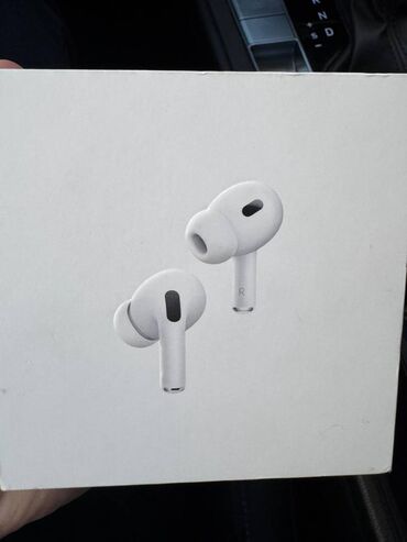 iphone 16 про: AirpodsPro 2 Usb-c yenidir, Ciddi alıcılar narahat eləsin. Hər şey