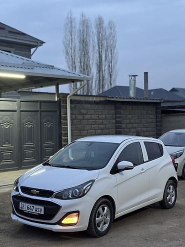 Chevrolet: Chevrolet Spark: 2020 г., 1 л, Автомат, Бензин, Хэтчбэк — 3