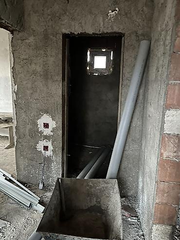 Недвижимость: Satılır: Tikintisi davam edən fərdi yaşayış evi - Layihə: 1 mərtəbə + — 8