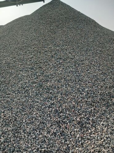 Щебень: Щебень, Для бетона, В кубах, Камаз, Хово, Зил — 10