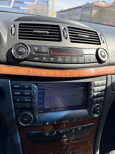 Mercedes-Benz: Mercedes-Benz E-Class: 2003 г., 2.4 л, Бензин — 6