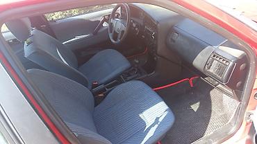 bmw 2004: Volkswagen Passat: 1988 г., Механика, Седан — 4