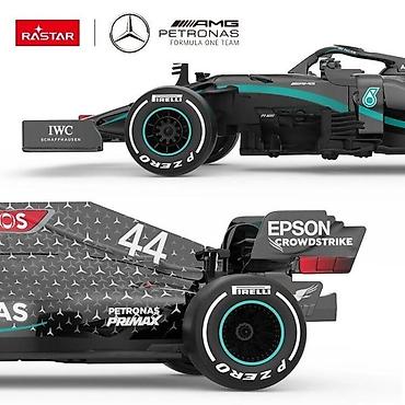nike pertle: Automobil na daljinsko upravljanje Mercedes-AMG F1 W11 EQ Performance — 4