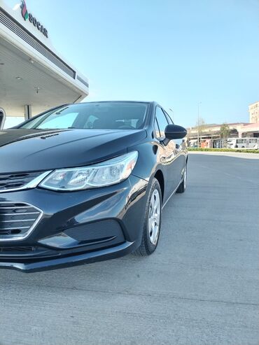 Chevrolet: Chevrolet Cruze: 1.4 l | 2018 il 129500 km Sedan — 5