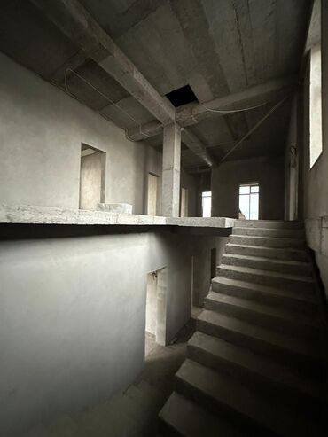 Рестораны, кафе: Продается здание под бизнес(кафе,чайхана) 5 соток земли (красная — 15