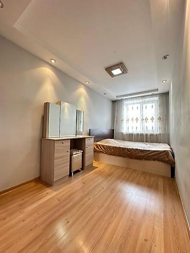 продаю старую 3 квартиру: 3 комнаты, 58 м², Таатан ТЦ Индивидуалка, 3 этаж, Евроремонт — 3
