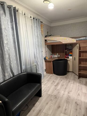 квартира дордой плаза: 2 бөлмө, 42 кв. м, Сталинка, 2 кабат, Евроремонт
