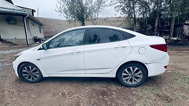 Продажа авто: Hyundai Solaris: 2016 г., 1.6 л, Автомат, Газ, Седан — 3