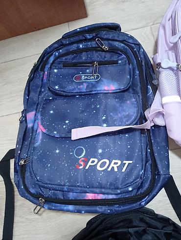 Рюкзаки: Продаю рюкзаки для детей от 1-4классов — 3