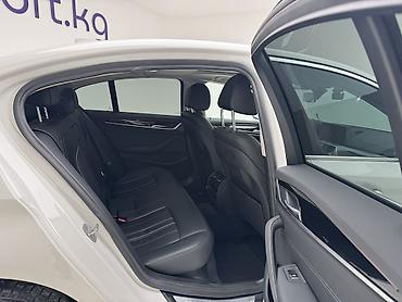 BMW: BMW 5 series: 2019 г., 2 л, Автомат, Бензин, Седан — 7