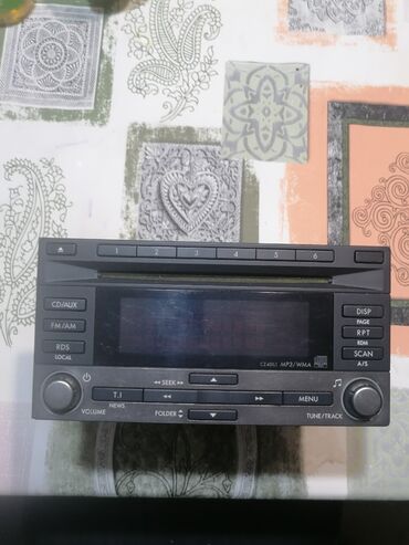 Audio oprema za auto: Auto radio CD/MP3 (model CZ4011, MP3/WMA) - Fabricki 1-DIN auto radio — 1