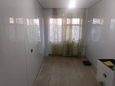 Панели для дверей: Продаётся 3-комнатная квартира в Бостери (городок Иссык-Куль) 🏢 Этаж — 2