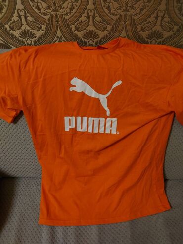 Köynəklər: Магазин закрылся в наличии осталось много качественных футболок — 19