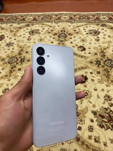 vr ps4: Samsung Galaxy A16, Б/у, 128 ГБ, цвет - Серебристый, 2 SIM — 4