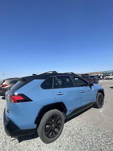 портер 2022: Toyota RAV4: 2022 г., 2.5 л, Автомат, Гибрид — 4