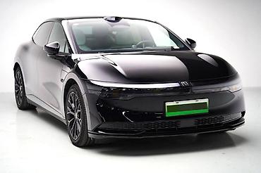 Zeekr: Zeekr 007: | 2024 г — 1