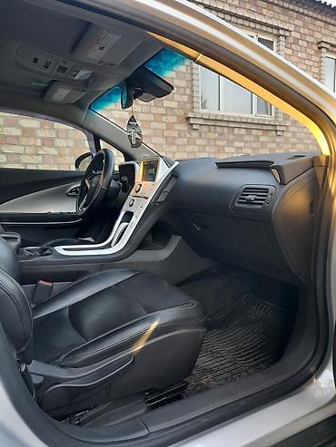 spark 1: Chevrolet Volt: 2012 г., 1.4 л, Автомат, Гибрид, Хэтчбэк — 6
