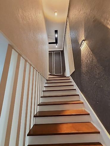 Үйлөрдү сатуу: 6 бөлмө жана андан көп, 290 м², 7 соток, Көк-Жар, Менчик ээси — 6