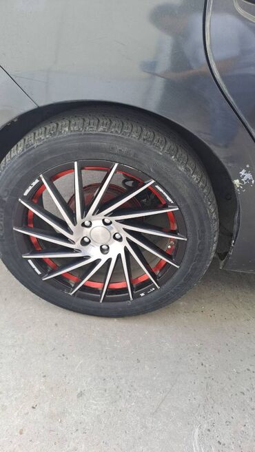 диски уаз на волгу: İşlənmiş Disk təkər Vossen 215 / 50 / R 17, 5 Boltlu