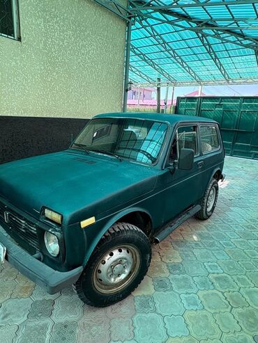 машина жугули: ВАЗ (ЛАДА) 4x4 Niva: 1997 г., Механика, Жол тандабас