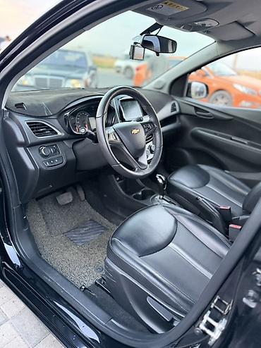танк 700: Chevrolet Spark: 2019 г., 1 л, Вариатор, Бензин, Хэтчбэк — 10