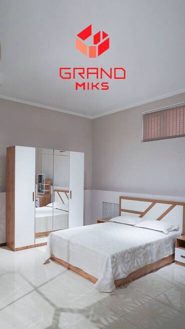 прикроватная кровать: Спальный гарнитур, Двуспальная кровать, Шкаф, Комод, цвет - Белый