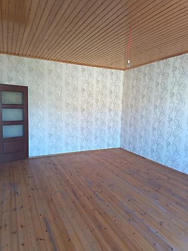 hovsan kupcali heyet evi: Satılır: həyət evi - Bir mərtəbəli, eyvanlı həyət evi. Ön fasadda — 4