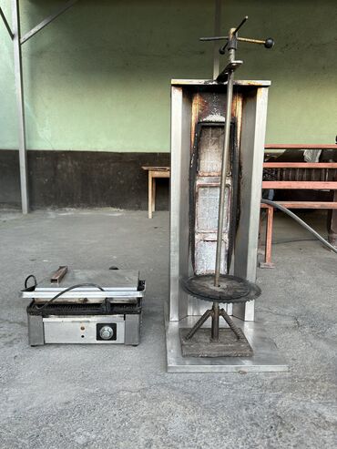 Ашкана техникасы: Шаурма аппарат и тостер для шаурмы Продается вместе Тел: Цена