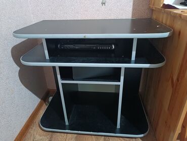 офисный столь: Телевизордун шкаф жана стенди, Полго орнотулма, ЛДСП, түсү - Кара