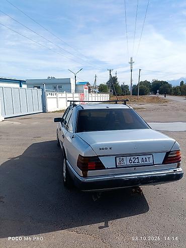 Продажа авто: Mercedes-Benz W124: 1991 г., 3 л, Механика, Дизель, Седан — 5