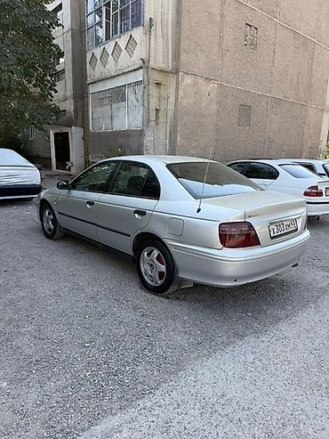 авто с4: Opel Omega: 2000 г., 1.8 л, Механика, Бензин, Седан — 3