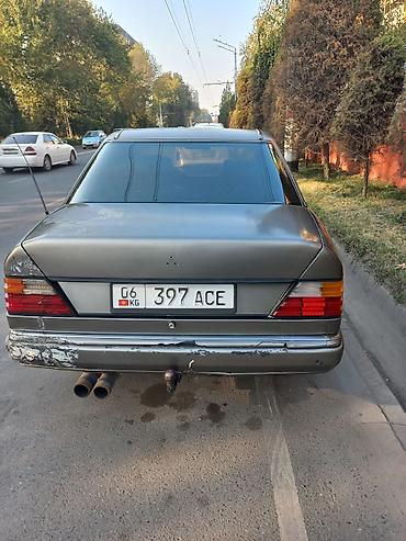 540 е34: Mercedes-Benz W124: 1992 г., 2 л, Механика, Бензин, Седан — 5