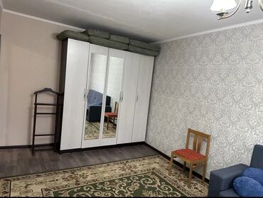 квартира 10мкр: 1 комната, 35 м², 104 серия, 1 этаж, Евроремонт