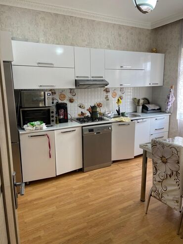 Həyət evləri və villaların satışı: 6 otaqlı, 180 kv. m, Kredit yoxdur, Orta təmir -da lalafo.az — 11 Həyət evləri və villaların satışı: 6 otaqlı, 180 kv. m, Kredit yoxdur, Orta təmir — 11