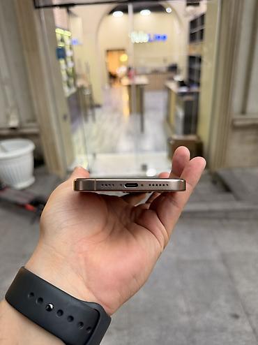 ayfon 24: IPhone 16 Pro Max, 1 TB, Desert Titanium, Zəmanət, Kredit, Simsiz şarj — 4